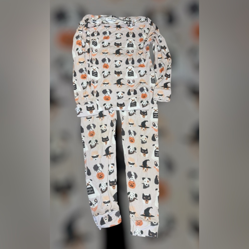 Harper Handmade Two Piece Pajamas SZ 8 Halloween Dogs